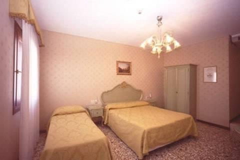 Locanda Armizo Venedik Oda fotoğraf